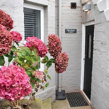 Havelock Court Apartment Whitby Exterior foto